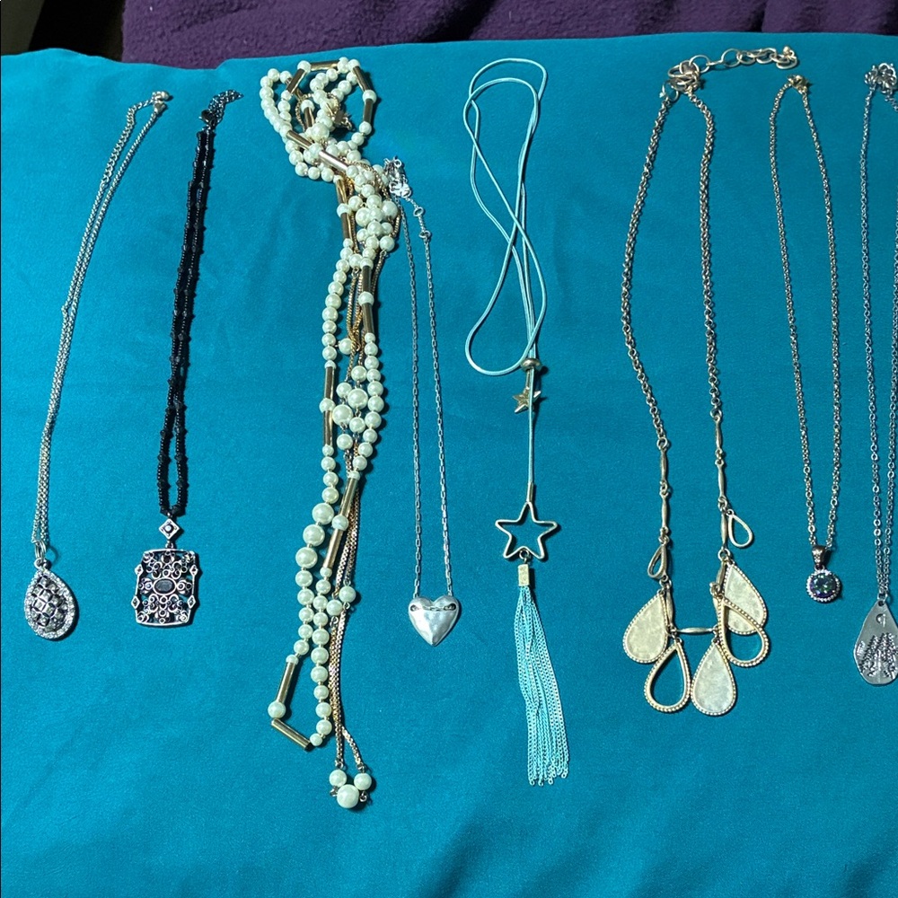 Elegant Silver and Gold Necklace Set